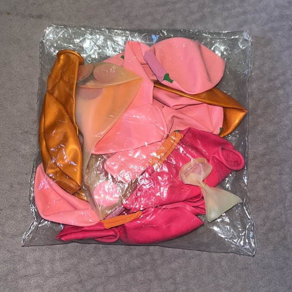 “A Little Pumpkin is on the Way” Baby shower decor! - Picture 2 of 2